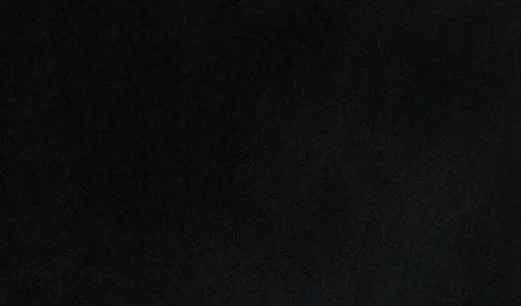 Quartzo Stone Preto Absoluto — Granito para bancadas e revestimentos