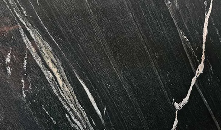 Granito Preto Via Láctea — Granito para bancadas e revestimentos